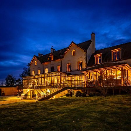 Domaine De Rymska & Spa - Relais & Chateaux Saint-Jean-de-Trezy ภายนอก รูปภาพ