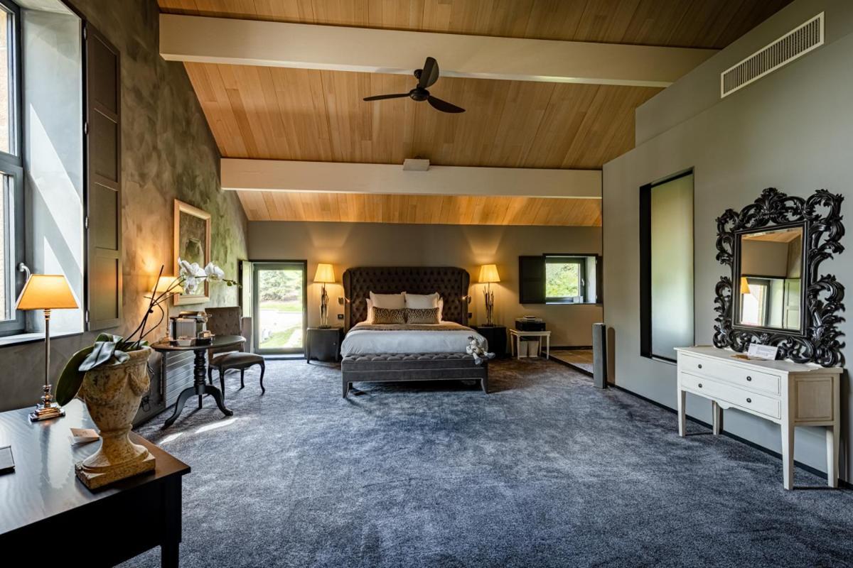 Domaine De Rymska & Spa - Relais & Chateaux Saint-Jean-de-Trezy ภายนอก รูปภาพ