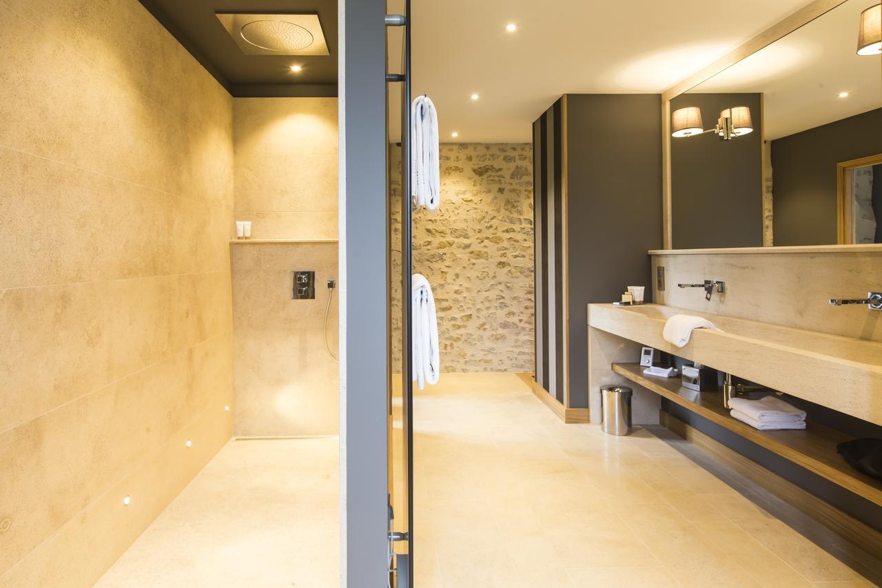 Domaine De Rymska & Spa - Relais & Chateaux Saint-Jean-de-Trezy ภายนอก รูปภาพ